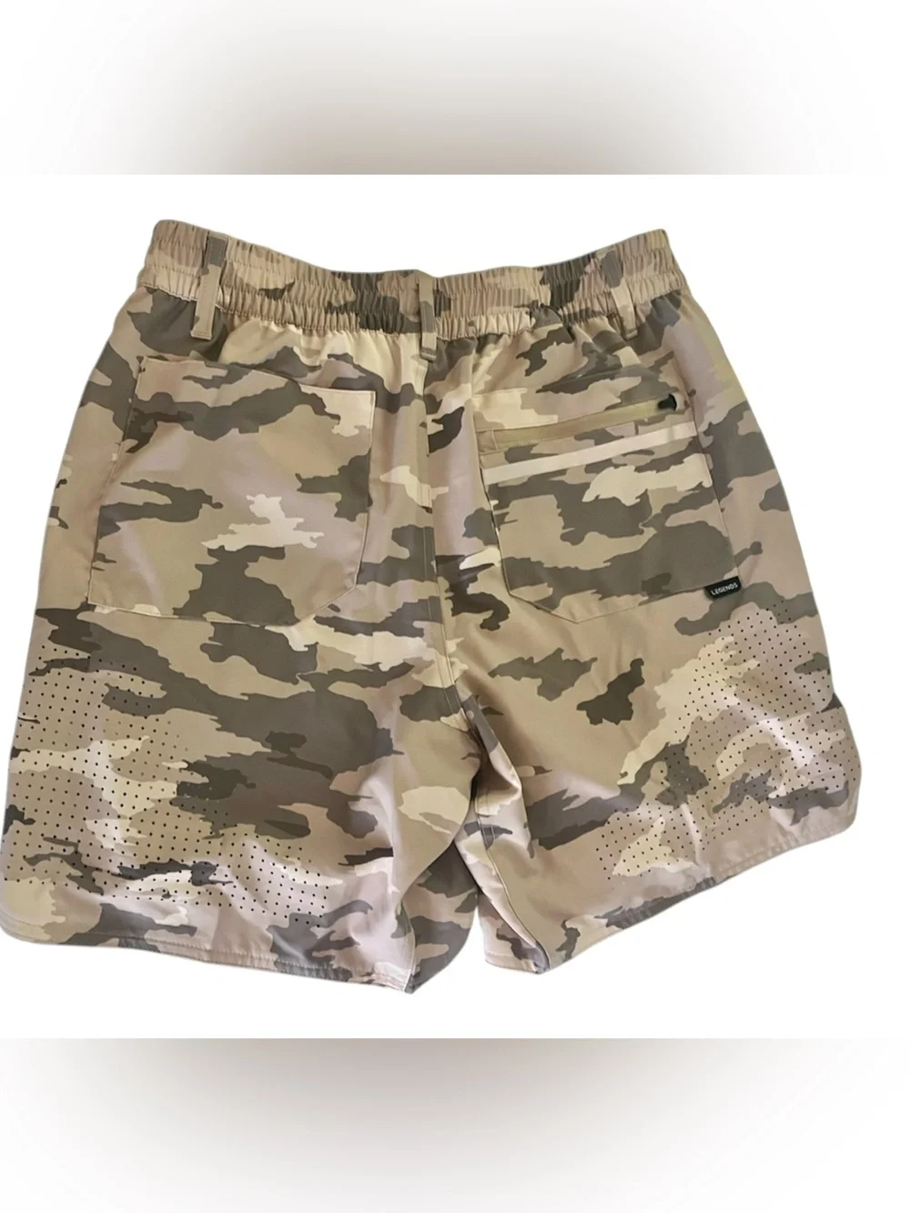 Legends camo NWT shorts medium